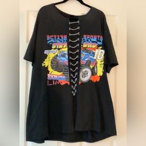 Shein 1X oversized shirt with chains going down the front